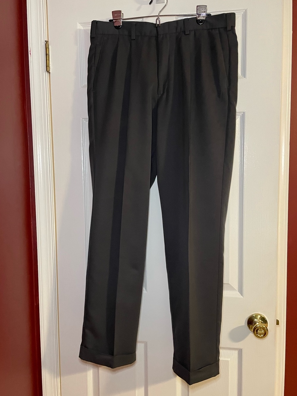 Dockers Men's Pleated Dress Slacks